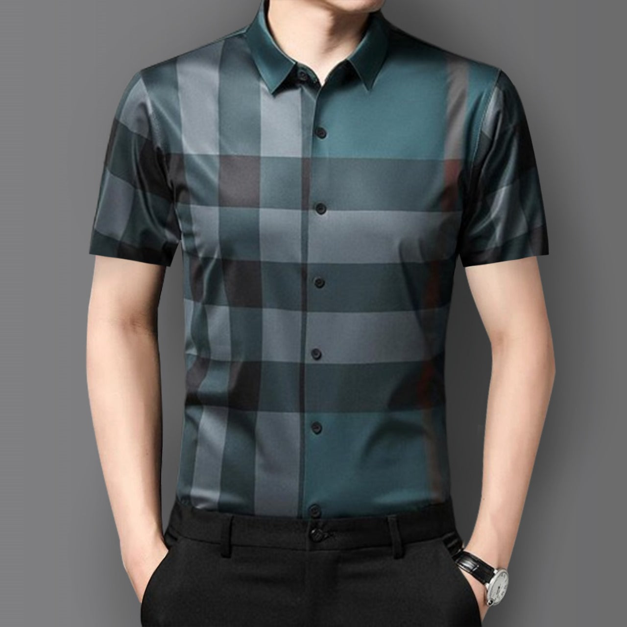 Half Sleeves Men's Cotton Check Shirt